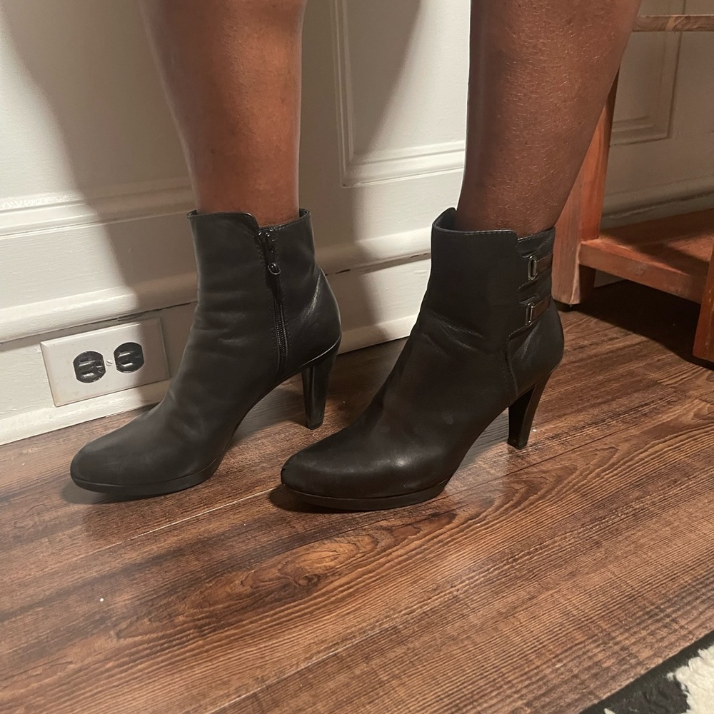 Used Great Condition Stuart Weitzman Ankle Booties with silver hardware